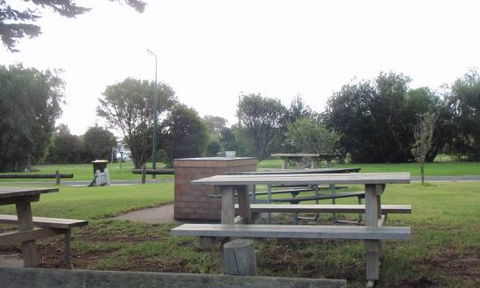Portland Bay Holiday Park - Accommodation Directory 3