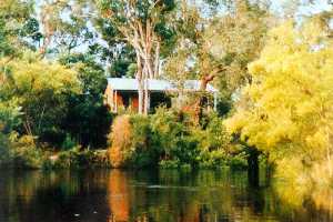 Che Sara Sara Chalets - Accommodation Directory 0