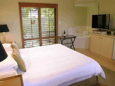The Beach House At Bayside - Accommodation Directory 1