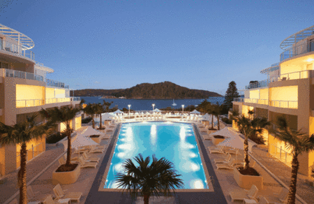Mantra Ettalong Beach - Accommodation Directory