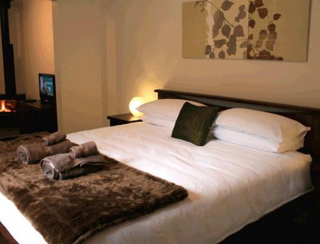 Mystwood Retreats - Accommodation Directory 1