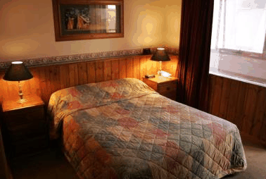 Astor Inn Hotel - Accommodation Directory 0