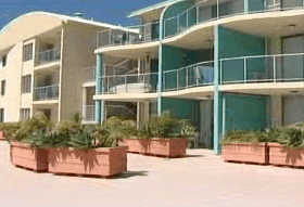Waldorf Apartment Hotel - Accommodation Directory