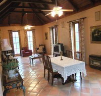 Rose Parterre B  B - Accommodation Directory