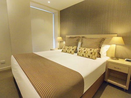 Oaks IStay Precinct - Accommodation Directory 2