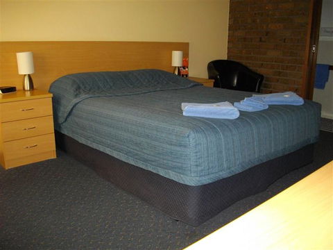 Benjamin Singleton Motel - Accommodation Directory 2