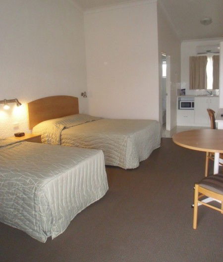 Boulevarde Motor Inn - Accommodation Directory 3