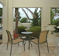 Michelle's Garden Apartments - Accommodation Directory