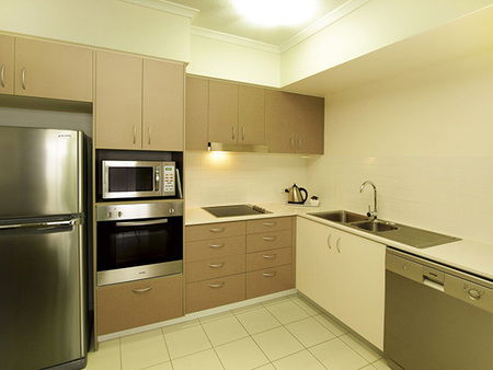 Oaks Aspire Apartments - Accommodation Directory 2