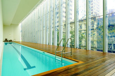 Oaks Charlotte Towers - Accommodation Directory 0