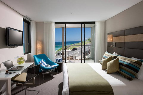 Novotel Newcastle Beach - Accommodation Directory 0