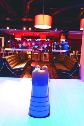 Strike Bowling Bar - Chapel - Accommodation Directory 3