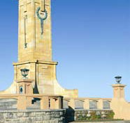 Fremantle War Memorial - Accommodation Directory