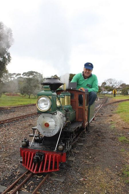 Altona Miniture Railway - Accommodation Directory 1