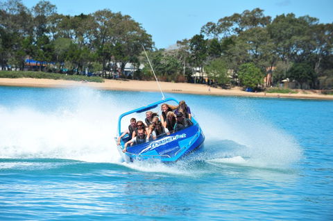 Aquavue Cafe Watersports - Accommodation Directory 11