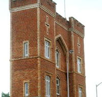 Barracks Archway - Accommodation Directory