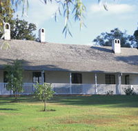 Tranby House - Accommodation Directory