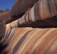 Elachbutting Rock - Accommodation Directory