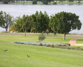 Windan Bridge Loop, East Perth - Accommodation Directory 0