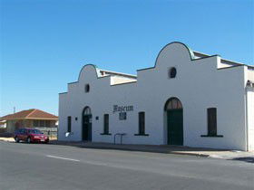 Ardrossan Historical Museum - Accommodation Directory 0