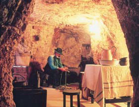 Umoona Opal Mine And Museum - Accommodation Directory 0