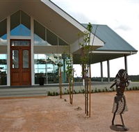 ArtWine Cellar Door - Accommodation Directory