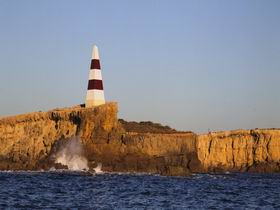 The Obelisk - Accommodation Directory 0