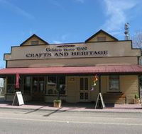 Dolly's Golden Raintree Craft and Heritage Centre - Accommodation Directory