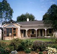 Phoenix Estate - Accommodation Directory