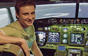 Simsation, Live The Dream, Fly A 737 - Accommodation Directory 0