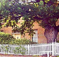 Oak Lodge - Accommodation Directory
