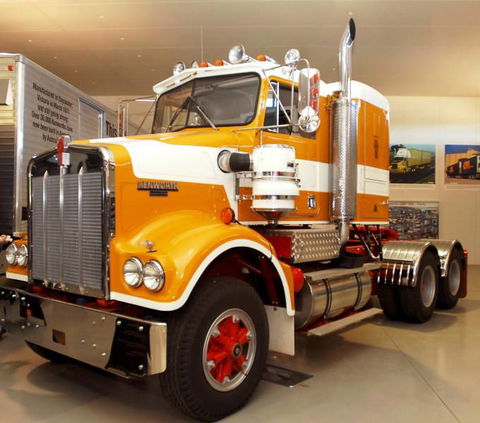 National Road Transport Hall Of Fame - Accommodation Directory 4