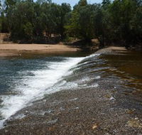 Knotts Crossing - Accommodation Directory