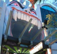 Draculas Haunted House - Accommodation Directory