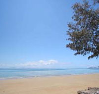 Blacks Beach - Accommodation Directory