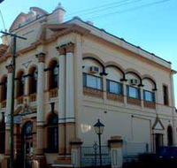 Former Royal Bank of Queensland - Accommodation Directory