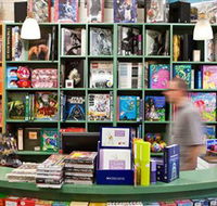 Lorne Beach Books - Accommodation Directory