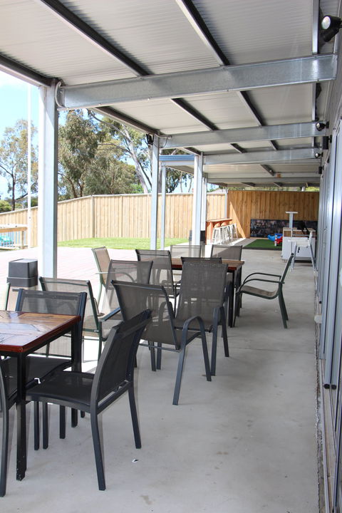 Tuckerberry Hill - Accommodation Directory 9