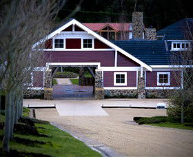 Ocean Eight Vineyard & Winery - Accommodation Directory 0