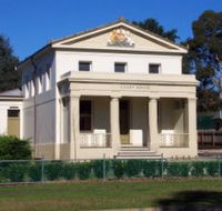Berry Courthouse - Accommodation Directory