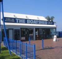 Innes Boatshed - Accommodation Directory