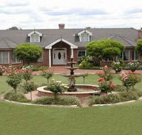 River Park Vineyard - Accommodation Directory