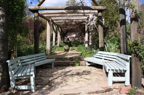 Markdale - Edna Walling Garden - Accommodation Directory 2