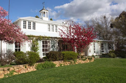 Markdale - Edna Walling Garden - Accommodation Directory 4