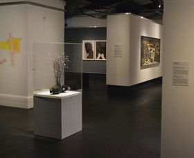 The Gallery At Bayside Arts And Cultural Centre - Accommodation Directory 3