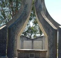 Inverell and District Bicentennial Memorial - Accommodation Directory