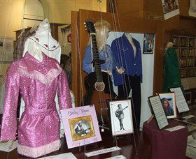 Australian Country Music Hall Of Fame - Accommodation Directory 2