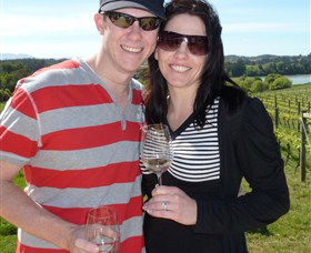 Kenny Escapes Food And Wine Tours - Accommodation Directory 0