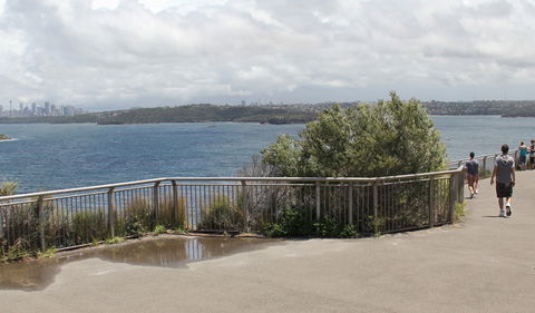 Fairfax Walk - Accommodation Directory 1