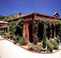 Beaumont House - Accommodation Directory